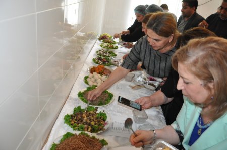 19.05.2023-cü il tarixində TƏBİB tərəfindən Beyləqan Rayon Mərkəzi Xəstəxanasının mətbəxində çalışan personalın maarifləndirilməsi məqsədilə təlimlər keçirilib