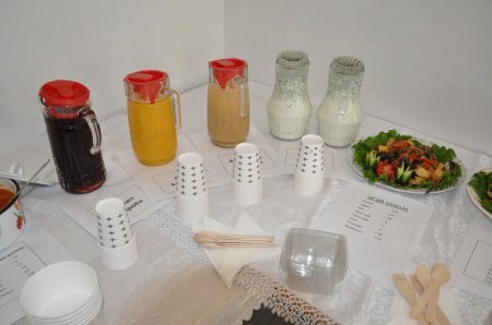 19.05.2023-cü il tarixində TƏBİB tərəfindən Beyləqan Rayon Mərkəzi Xəstəxanasının mətbəxində çalışan personalın maarifləndirilməsi məqsədilə təlimlər keçirilib